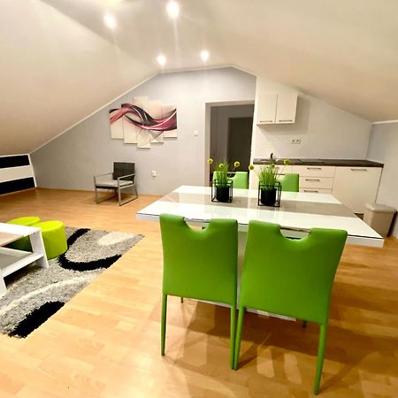 Apartments Suzi Crikvenica Eksteriør bilde