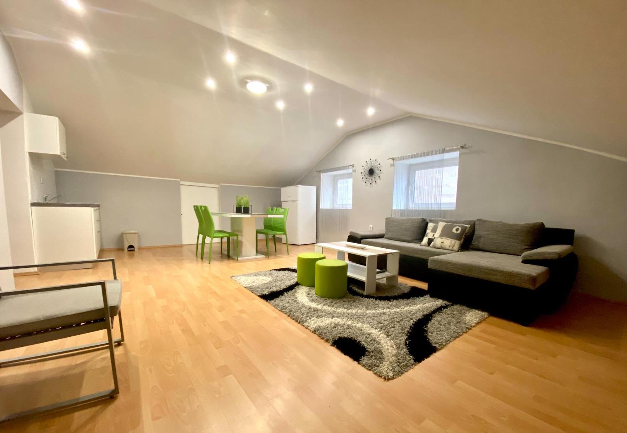 Apartments Suzi Crikvenica Eksteriør bilde